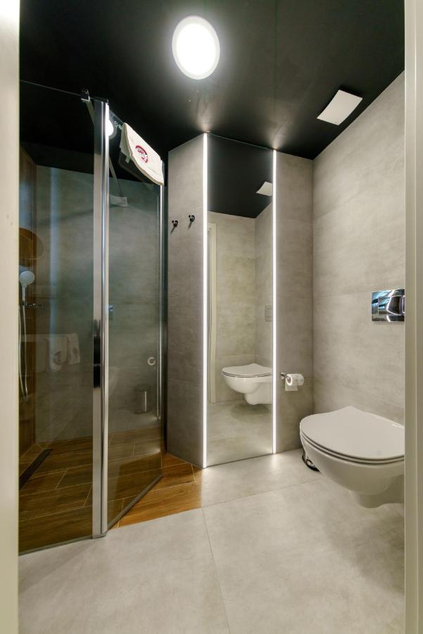 Aparthotel Kamienica No 111A Warsaw Airport Extérieur photo
