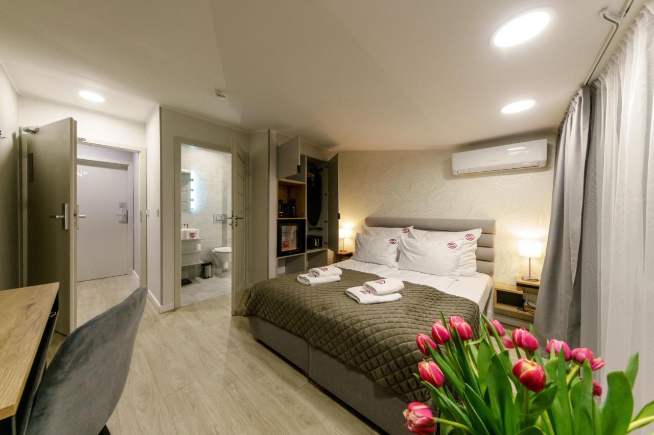 Aparthotel Kamienica No 111A Warsaw Airport Extérieur photo