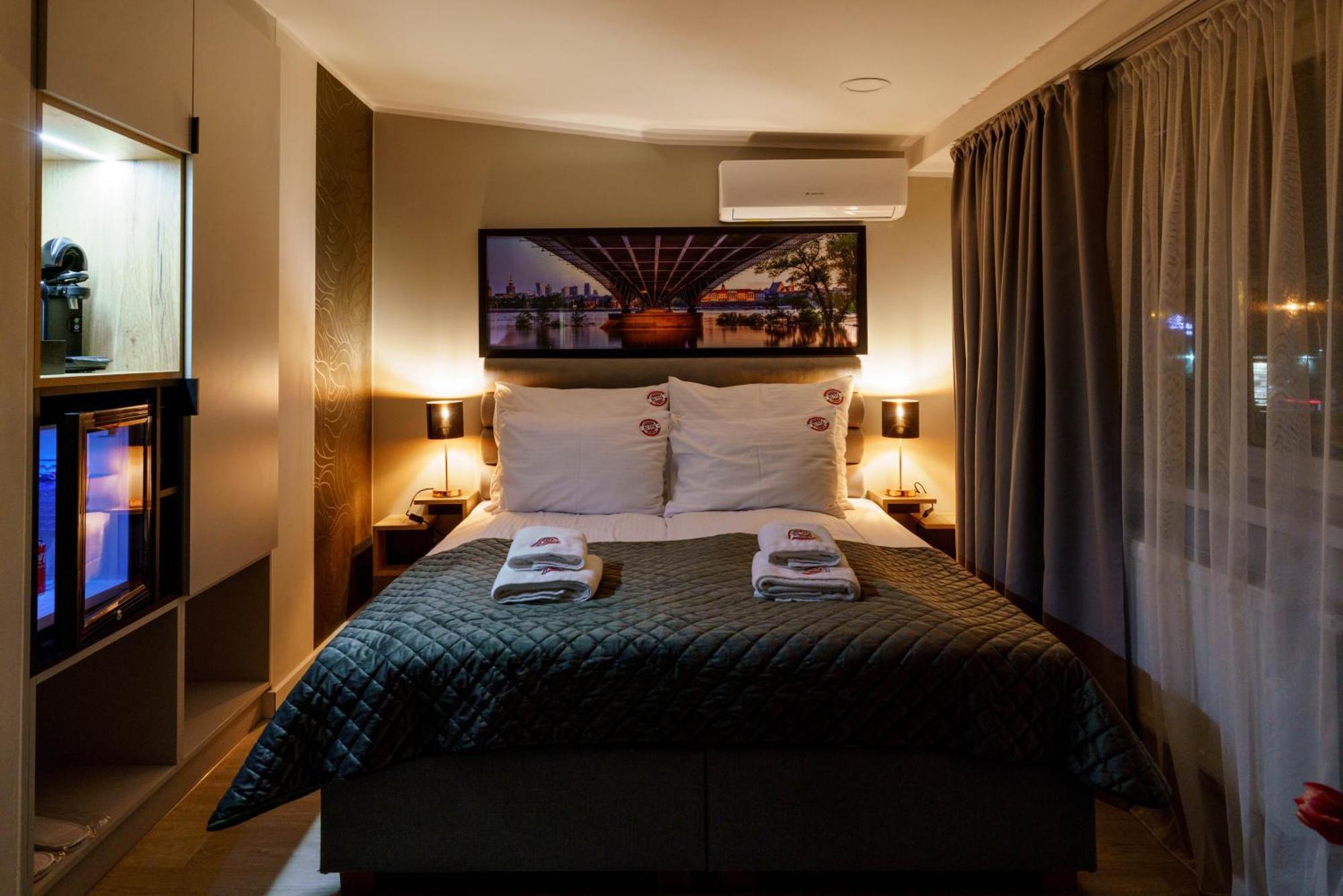 Aparthotel Kamienica No 111A Warsaw Airport Extérieur photo